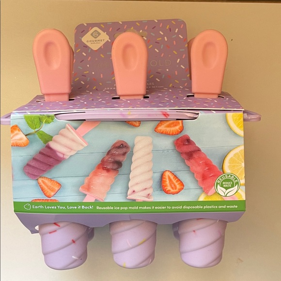 Other - Pink and Purple Ice Pop Mold Set